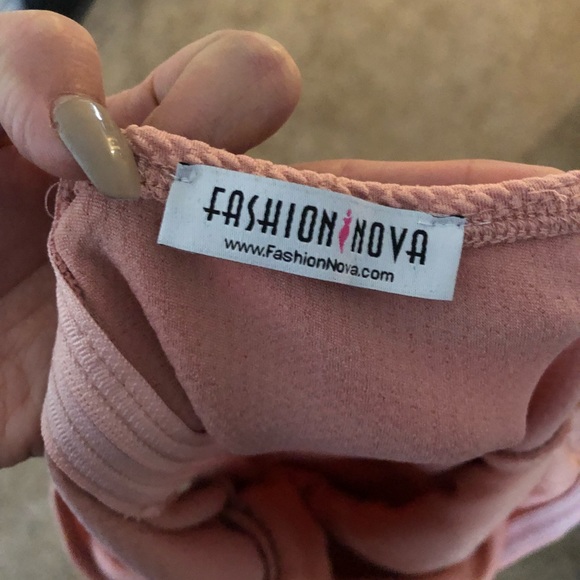 Tight fashion nova dress - Picture 3 of 3